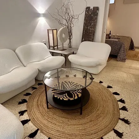 Niko Homestay szállás