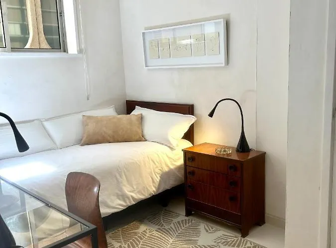 Niko * Σάντα Κρουζ Τενερίφης